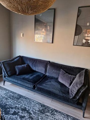 Zwarte velours 2,5 zits bank
