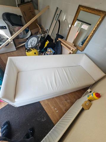 Gratis witte bank van WestWing