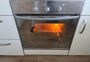 Inbouw oven uiterlijk 24 april ophalen