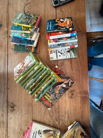 Biggles en diverse avonturenboeken