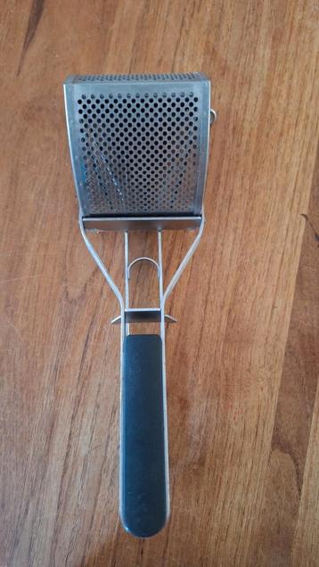 Pers voor aardappelpuree