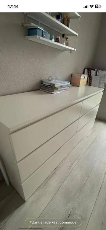 OPZOEK NAAR LANGE COMMODE KAST ( GRATIS)