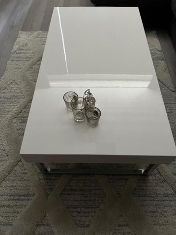 Salontafel hoogglans wit, gratis af te halen