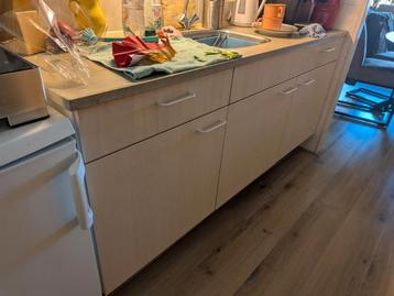 Keukenblok met blad beige