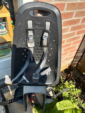 Gratis af te halen: Yepp kinderzitje (achterzitje)