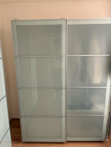 2x IKEA PAX kast met schuifdeuren (200x150cm)