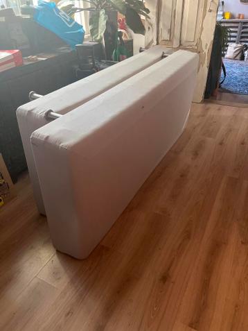 Boxspring 160x200 - moet gereinigd worden