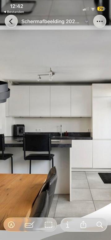 4 keuken boven kastjes incl spotjes