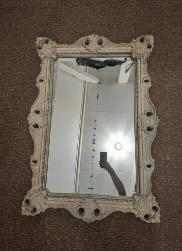 Witte barok spiegel
