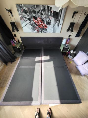 Auping boxspring bedbodem 200x220 met hoofdbord
