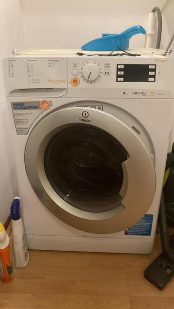 Wasmachine voor oud ijzer as maandag 11.30-13.00