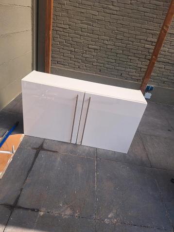 Keukenkastje gratis af te halen