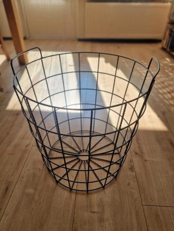 Grote metalen mand - 48 cm diameter, 49 cm hoog
