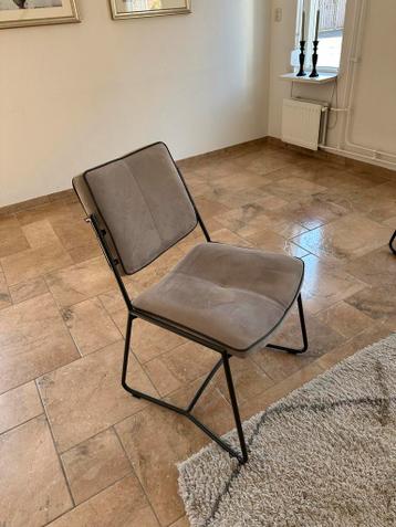 Moderne eetkamerstoel 3 stuks- Grijs met zwart metalen frame