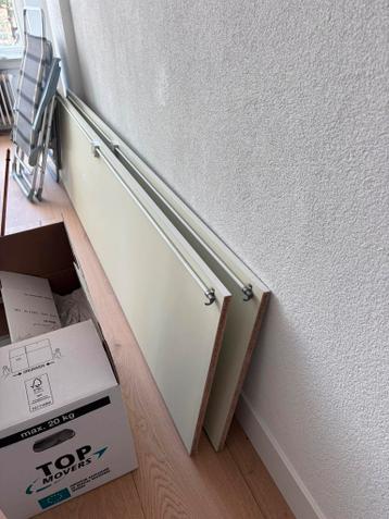 Gratis: Interlubke dubbele kledingkast