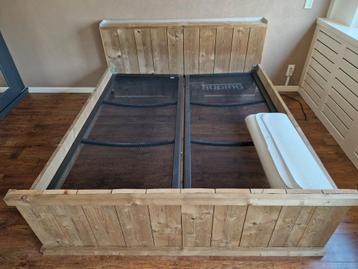 Gratis bed van steigerhout