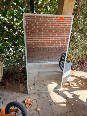 Gratis! Badkamerspiegel 120x60cm