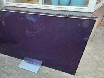 Samsung s95b 65 inch hoekje kapot tv gaat niet aan gratis