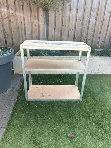 Stellingkast met 3 planken