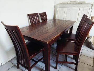 Mooie teakhouten eethoek, 6 stoelen.