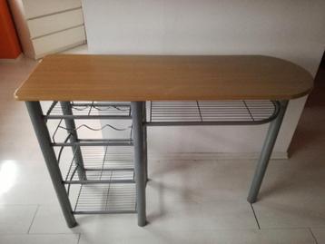 Bartafel met rek en wijnrek