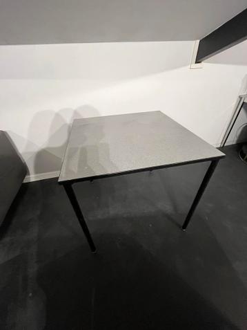 Gratis Tafel - Ideaal voor kleine ruimtes