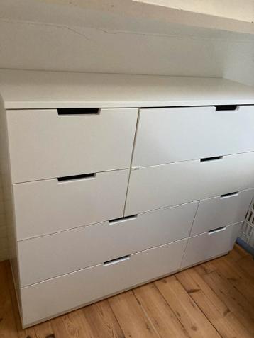 IKEA laden kast H 120 x Br 130