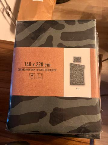4x Nieuw dekbedovertrek 140x220