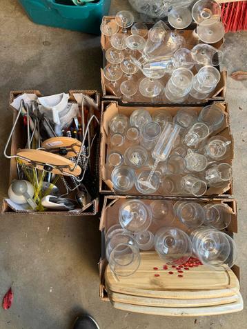 Gratis keukenspullen & glaswerk