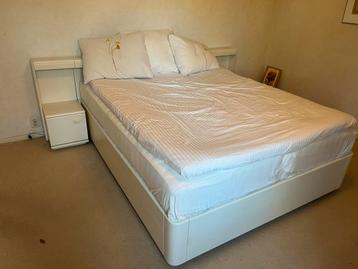 Tweepersoonsbed 160x 200 cm