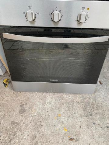 Zanussi oven