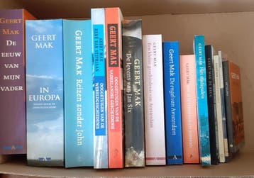 Diverse boeken van Geert Mak