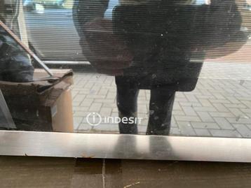 Indesit oven