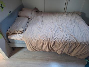 Ikea Slattum bed 140x200cm
