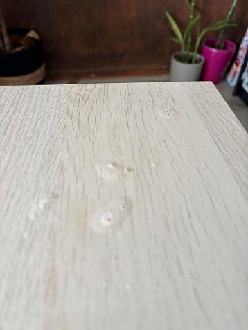 Lichtbruine salontafel met extra plank