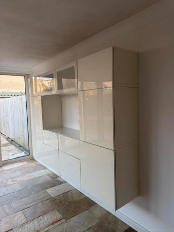 Kast delen GRATIS let op niet meer compleet zoals op de foto