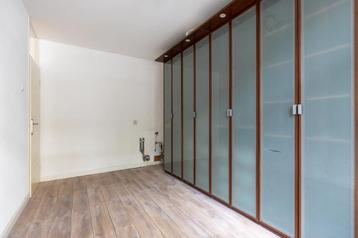 Gratis af te halen kledingkasten (vanaf zaterdag)