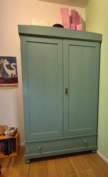 Kast, lichtblauw