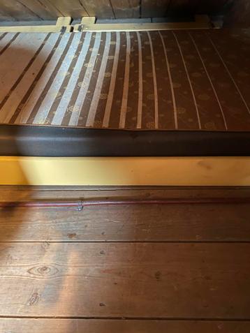 Gratis. 1-persoonsbed. Met matras 80/190