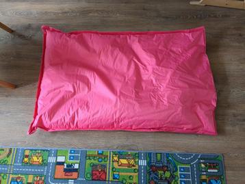 Roze zitzak 140x85
