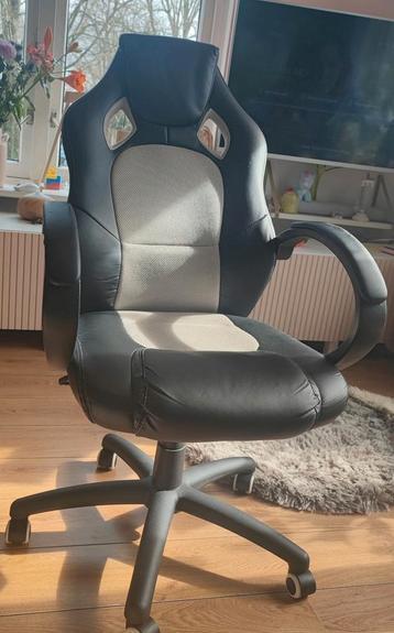 Gratis Gaming stoel/ Gaming bureaustoel