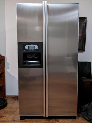 Gratis Amerikaanse koelkast Whirlpool (defect)