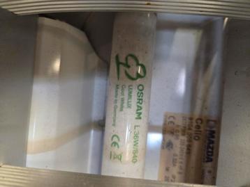 TL armatuur  30x120 cm met 3 TL buizen - Mazda Celio