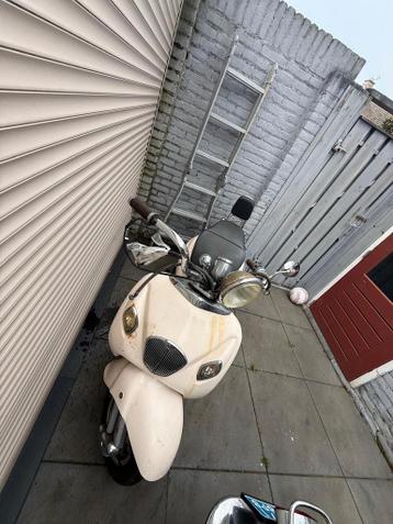 Scooter La Souris Grande