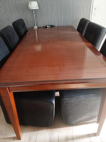 Eettafel met 6 stoelen kersenhout 0646042273
