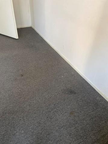 Gratis tapijt. Zelf eruit halen.