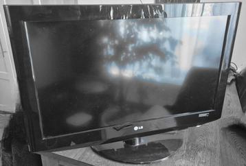 LG 32LH2000 LCD TV