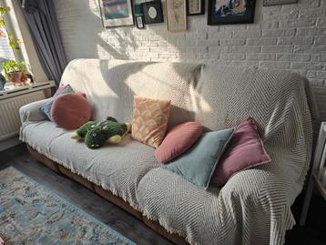 Vierzitsbank uit rook- en huisdiervrij huis