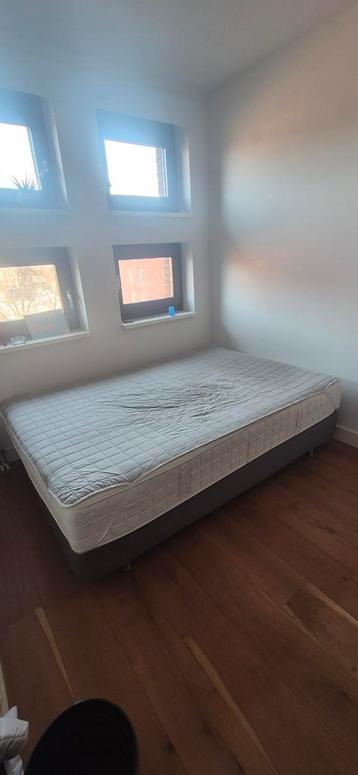 Matras met bedbodem 195x135