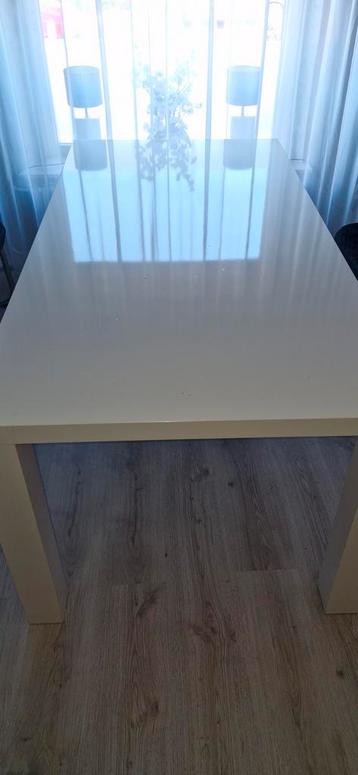 Eettafel